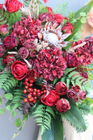 Bordo Luxury, wiązanka nagrobna z różami