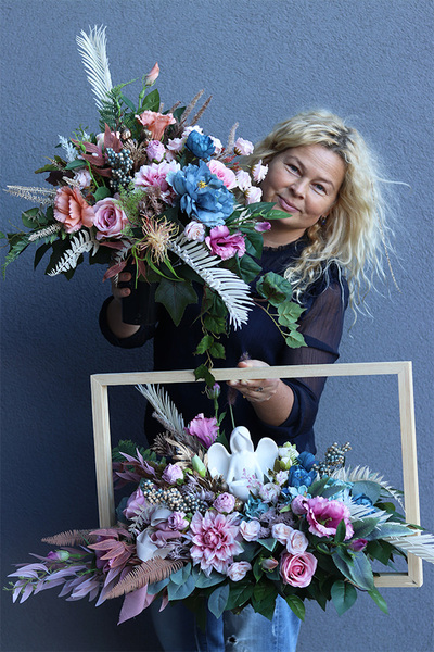 Paysage, bukiet nagrobny we wkładzie do wazonu, dł.