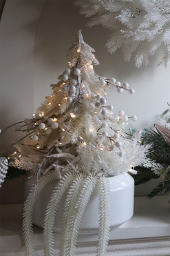 Zimowa Biel 2, świąteczna choinka z dekoracją LED, wym.47cm