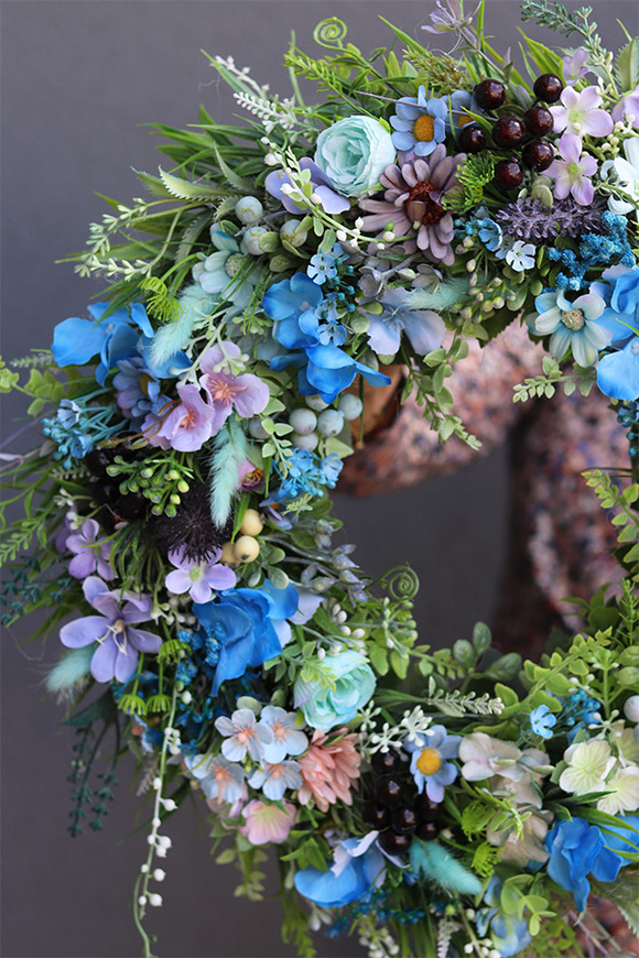 wianek z chwostem na Twoje drzwi, Manfredo Excelsior