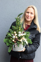 Silver Tree, realistyczna choinka świąteczna z przybraniem