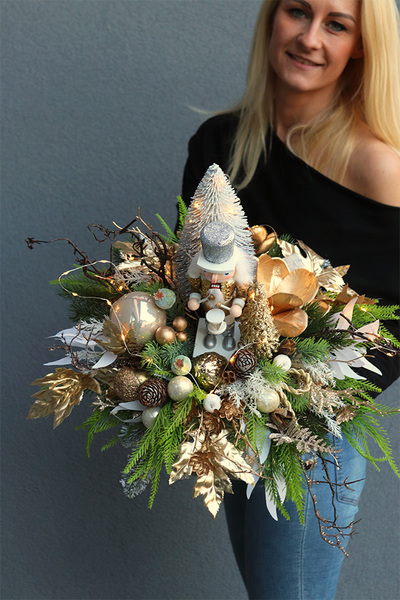 Goldira Silveramo, stroik świąteczny z dziadkiem do orzechów