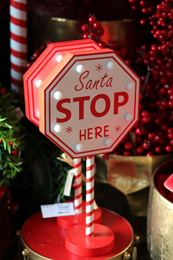 OD RĘKI Santa Here, świąteczny znak drogowy LED, wys.40cm 