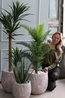 Monsterro Jukka, sztuczna roślina w donicy clayfibre, wys.163cm