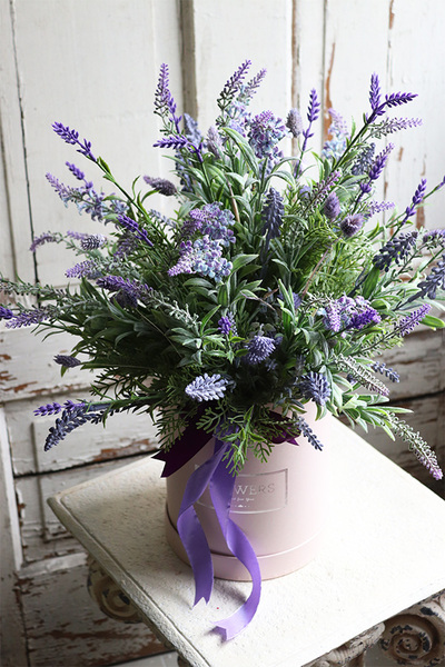 Lawendisa, beżowy flowerbox z lawendą, wys.54cm