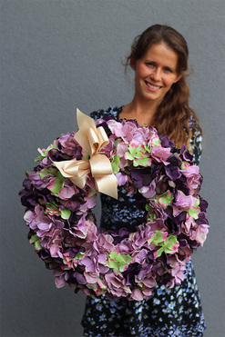 Beddana Nuova, fioletowy wianek z hortensjami, śr.48cm  