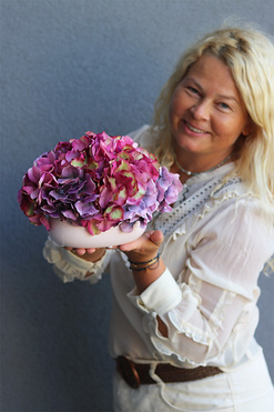 Hortensja Mini Bellin, różowa kompozycja z kwiatów hortensji, wym.20x20x15cm 