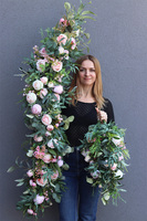 Eligia Delice, girlanda kwiatowa