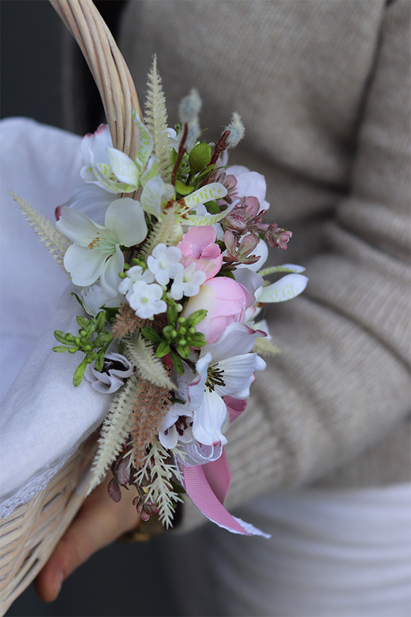 Treena, dwustronnie dekorowany koszyczek wielkanocny