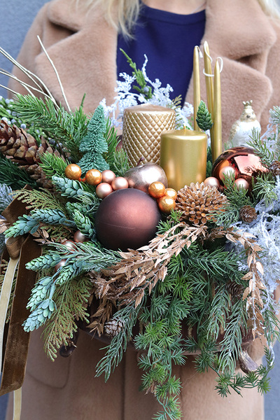 Amber Eve, złoty stroik świąteczny