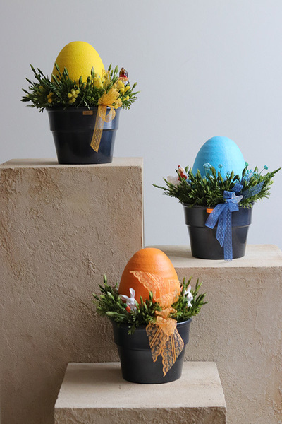 Easter Egg Yellow, stroik wielkanocny z jajem