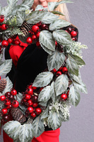 Scandi Winter, świąteczny wianek na drzwi