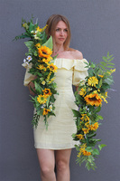 Słonecznikowy Gaj, bogata girlanda kwiatowa