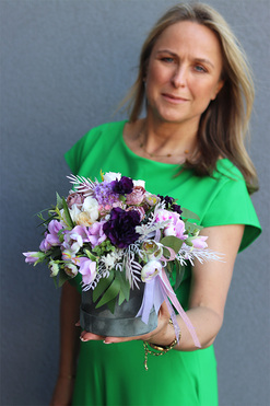 Fioletowa Impresja, flowerbox z goździkami, wys.26cm 