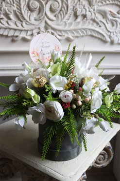 flowerbox Neliasa Chocolate z napisem na piku, wym.25x30cm 