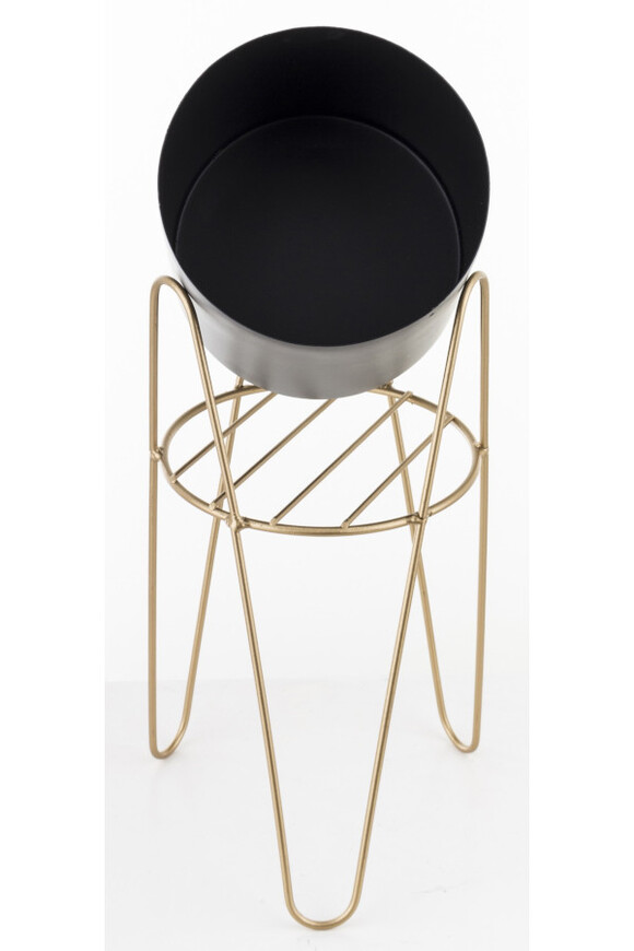 Andre A, metalowa osłonka w stojaku kwietnik