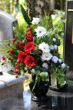 Polska, patriotyczny bukiet nagrobny we wkładzie, dł.64cm