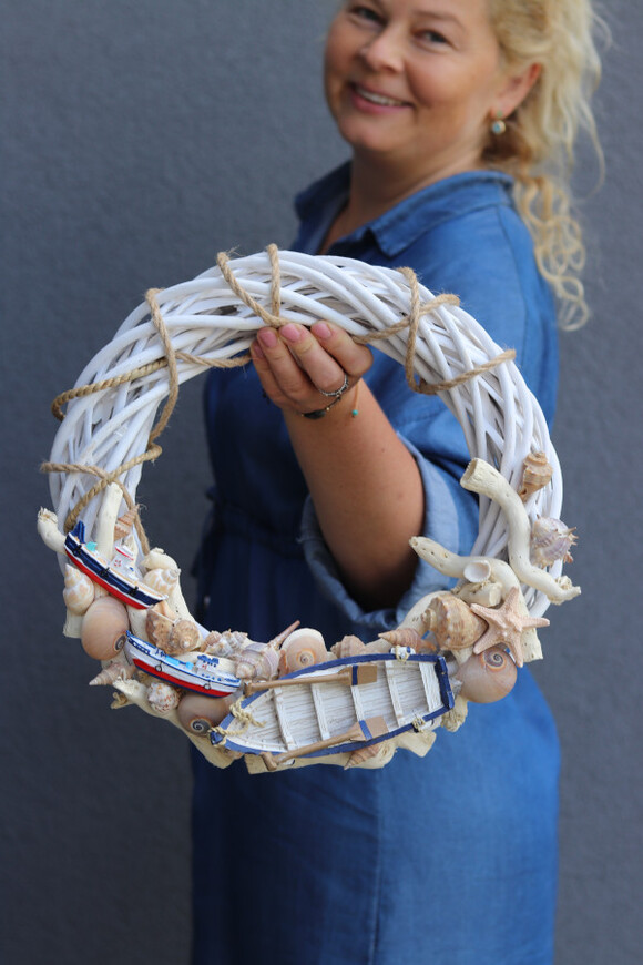 Borneo 2, marynistyczny wianek z łódkami