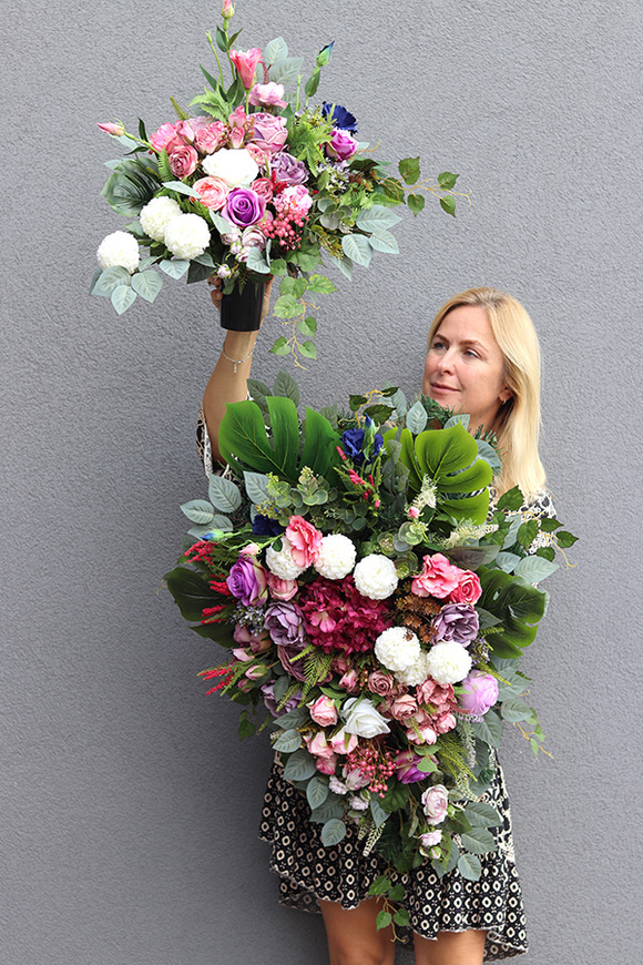 Klerre, fioletowa wiązanka nagrobna