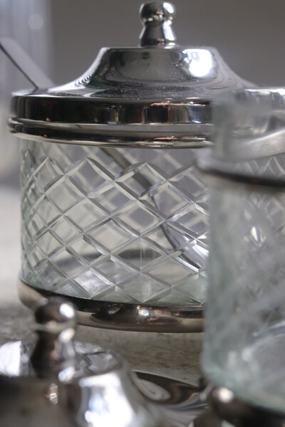 eleganckie przyprawniki / sosjerki, Trio Glamour Spring