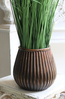 Greenland Copper, sztuczna trawa w miedzianej donicy