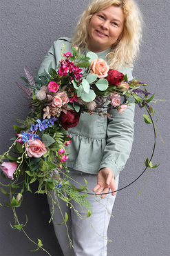 Martha Subtelle, wyjątkowy wianek na drzwi na obręczy, śr.40cm