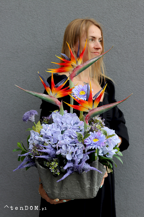 Bajeczne Strelicje, kompozycja nagrobna ze strelicją