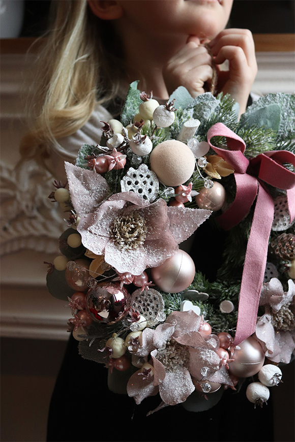 Lukrecja 2, elegancki wianek zimowy, wym.30cm