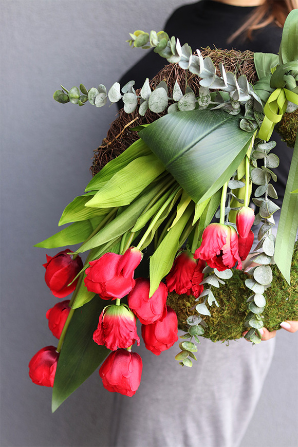 Śliczny wianek na grób.

