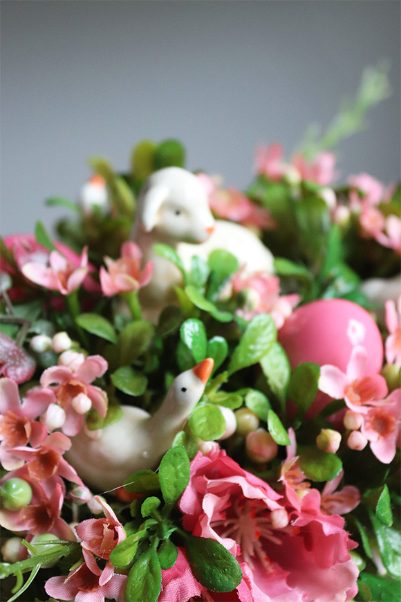 Cottage Pink Time, stroik wielkanocny z barankiem