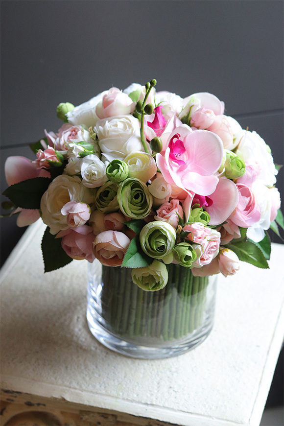 Hellissa Pink Orchid 3, bukiet kwiatów w szklanym wazonie