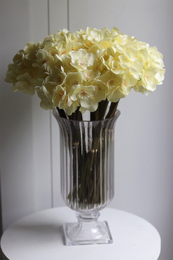 OD RĘKI Narcissa, bukiet kwiatów w wazonie, wys.50cm 