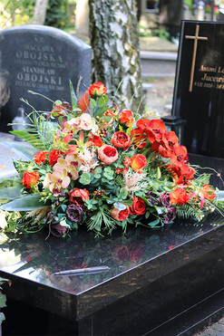 pomarańczowa wiązanka nagrobna Orangita, dł.100cm 