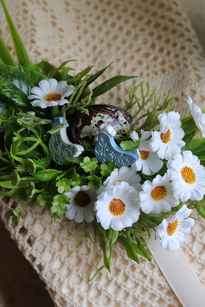 Izabella, dekoracja do koszyczka z rumiankami