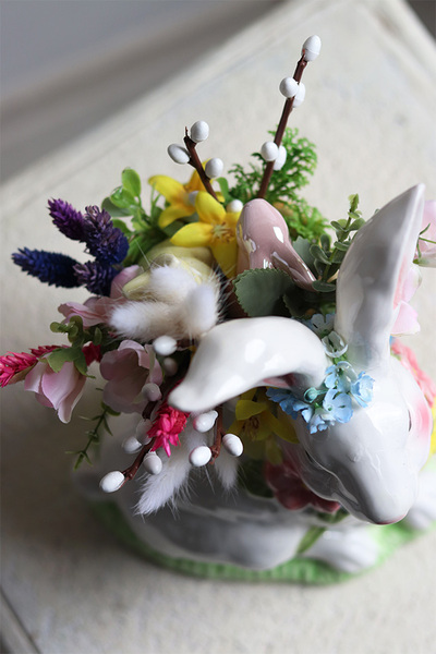 Zajączek Lady, wielkanocna kompozycja z zającem