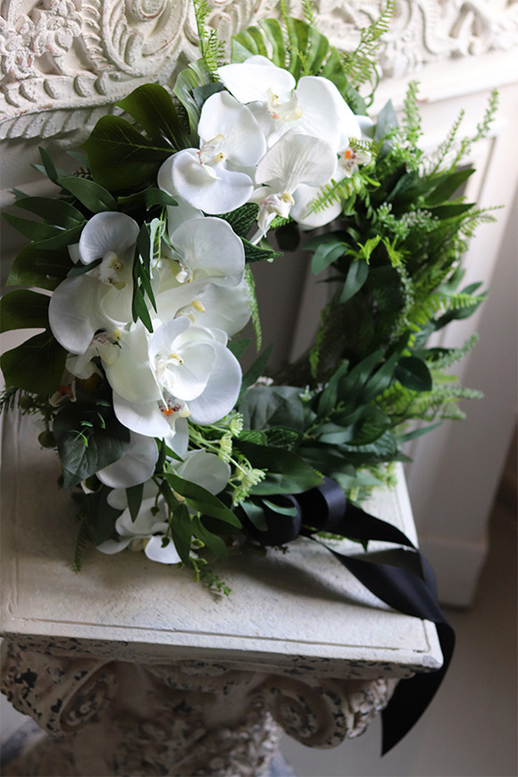 piękny wianek nagrobny Orchideasa