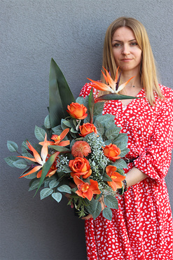 Pomarańczarnia, bukiet nagrobny we wkładzie, dł.55cm