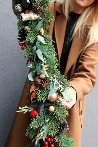 Zielone Święta Red, bożonarodzeniowa girlanda