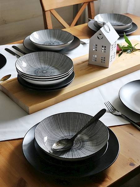 Negra, komplet obiadowy dla 6 osób, 18 elementów