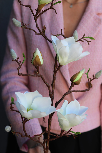 Magnolia Spring, sztuczny kwiat na gałązce