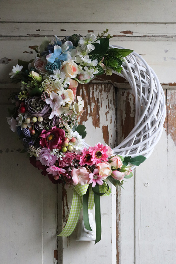 asymetryczny wiosenny wianek z dzwonkiem, Springita, śr.34cm  