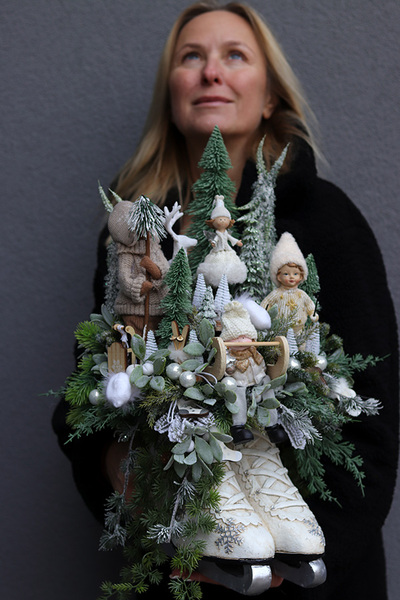 Rockefeller Center, świąteczny stroik w łyżwach