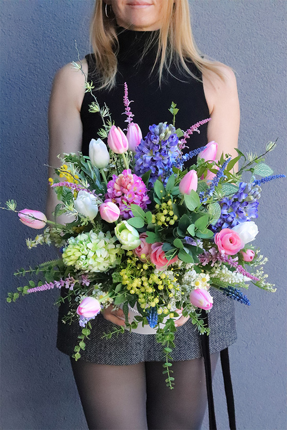 Wiosna with tenDOM 3, flowerbox z tulipanami i hiacyntami