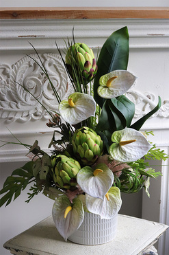 Terene Anturium, kompozycja kwiatowa z proteą, wys.58cm