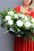 Biała Kamelia Fluena, elegancka kompozycja nagrobna