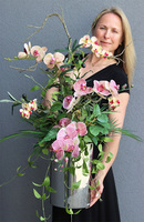 Lucille Gerano Granada, kompozycja ze storczykiem w wazonie, wys.90cm  