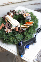 Do It Yourself Simple, wianek świąteczny do samodzielnego wykonania, śr.26cm