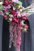 Wiśnie Rohirii, asymetryczny wianek dekoracyjny