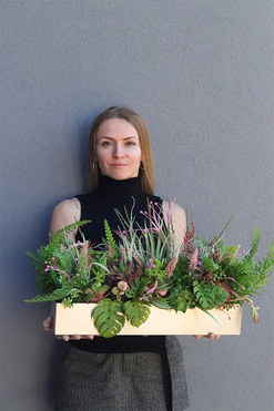 OD RĘKI Pink Steel Modern, sukulenty w stalowej donicy, wym.23x63cm 