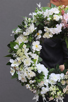 Grette, wianek dekoracyjny na drzwi